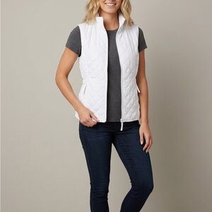 Magellan Outdoors White Quilted Leather Jacket